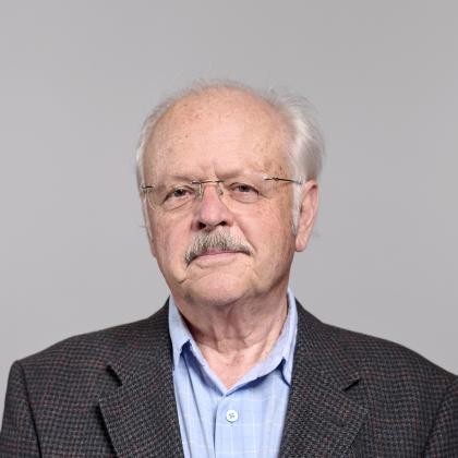 Urs-Christoph Dieterle ist Mitglied der Kirchensynode